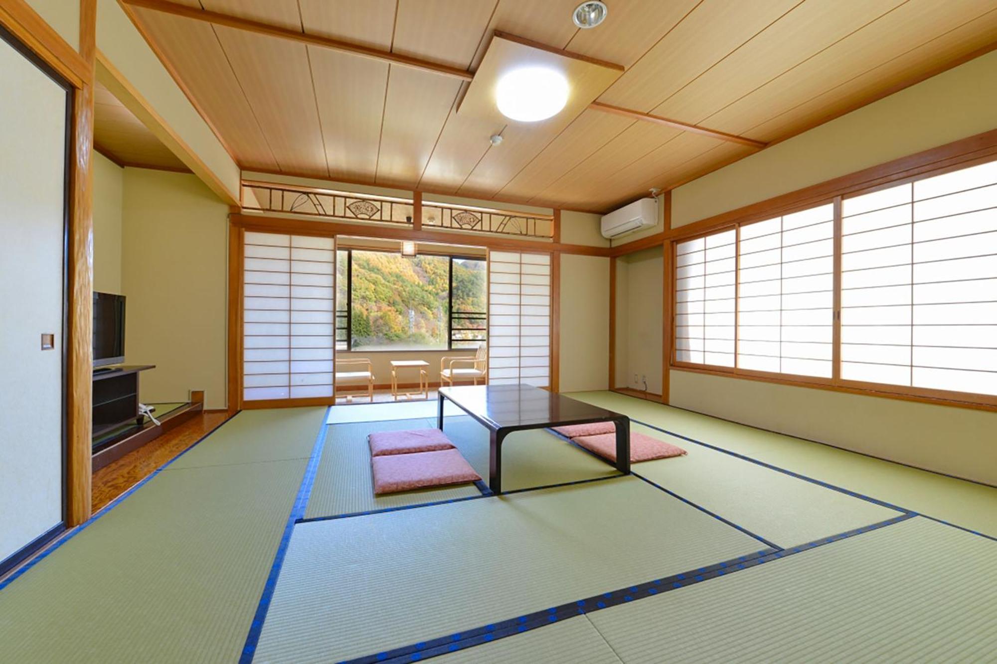 Ooedo Onsen Monogatari Shinshu Kakeyu 传统日式旅馆 上田市