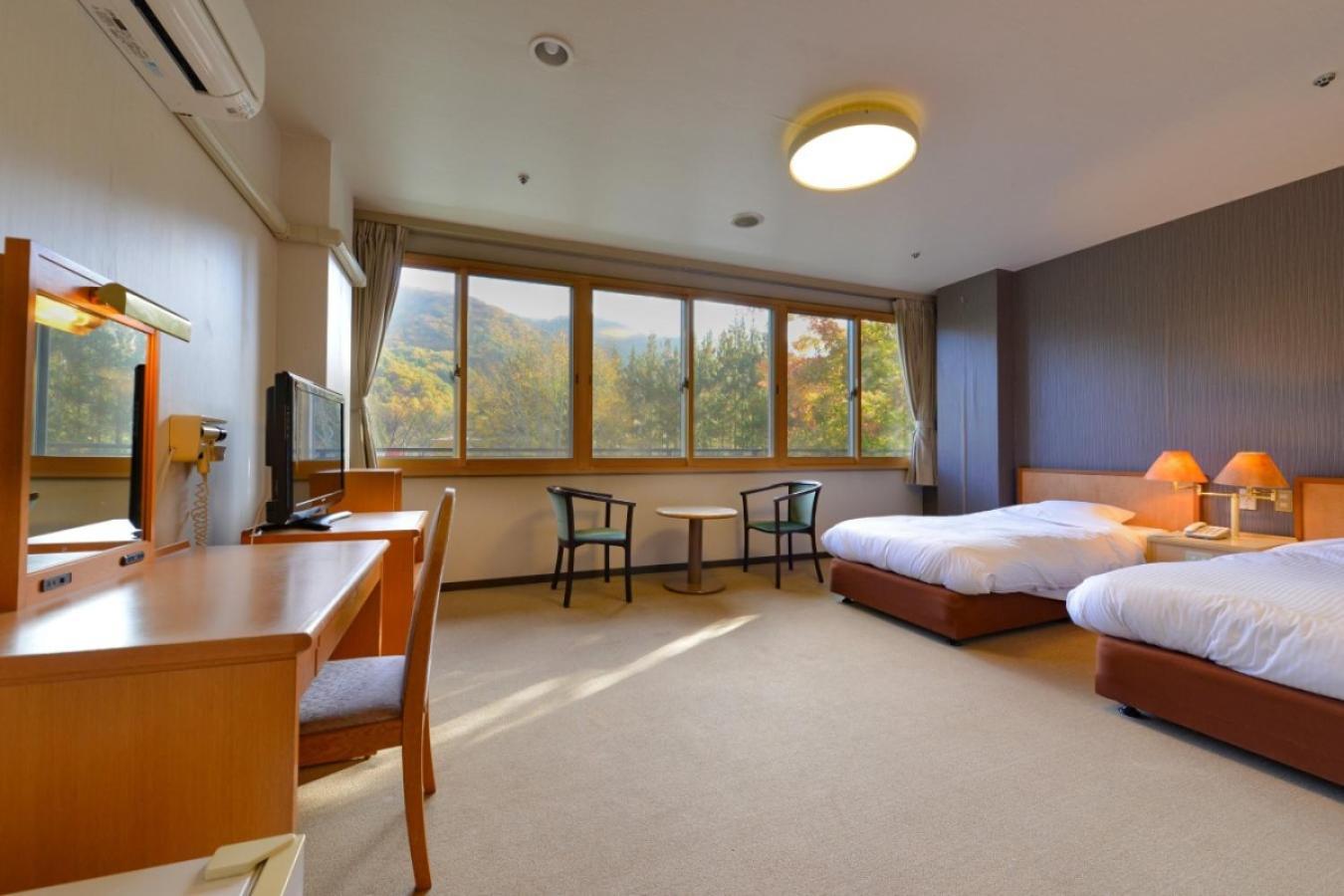 传统日式旅馆 Ooedo Onsen Monogatari Shinshu Kakeyu 上田市