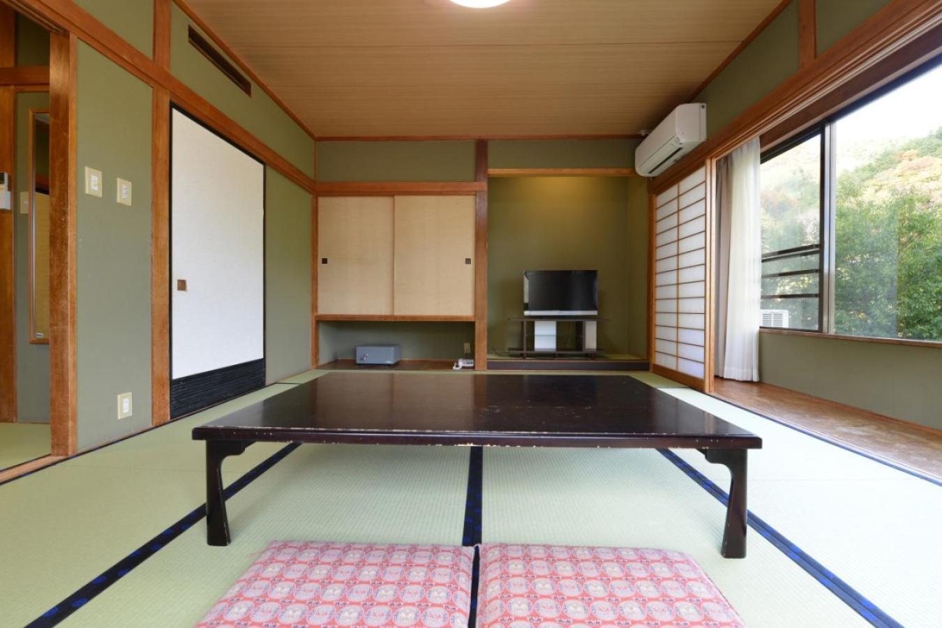 Ooedo Onsen Monogatari Shinshu Kakeyu 传统日式旅馆 上田市